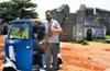 Australian tours India in Auto rickshaw